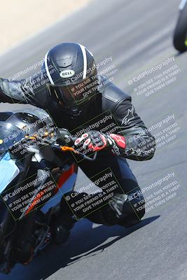 media/Mar-24-2025-Moto Forza (Mon) [[57ce5c5cff]]/2-Intermediate Group/Session 3 (Turn 6 Inside)/